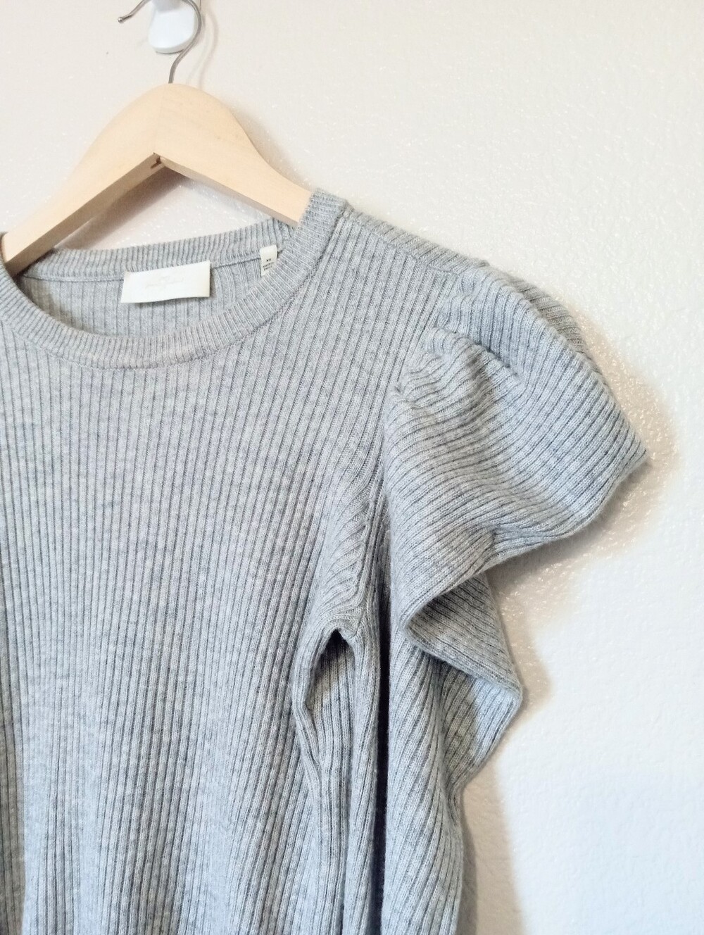 7 For All Mankind Ribbed Gray Knit Puff Sleeve Sweater Top - Picture 7 of 9